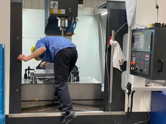 ff04813a-7851-4b98-8c3c-120fd0feda20